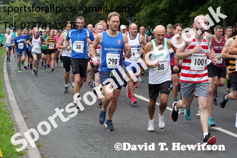 Tynedale Jelly Tea 10 Mile Road Race, Ovingham, Northumberland. Photo: David T. Hewitson/Sports for All Pics